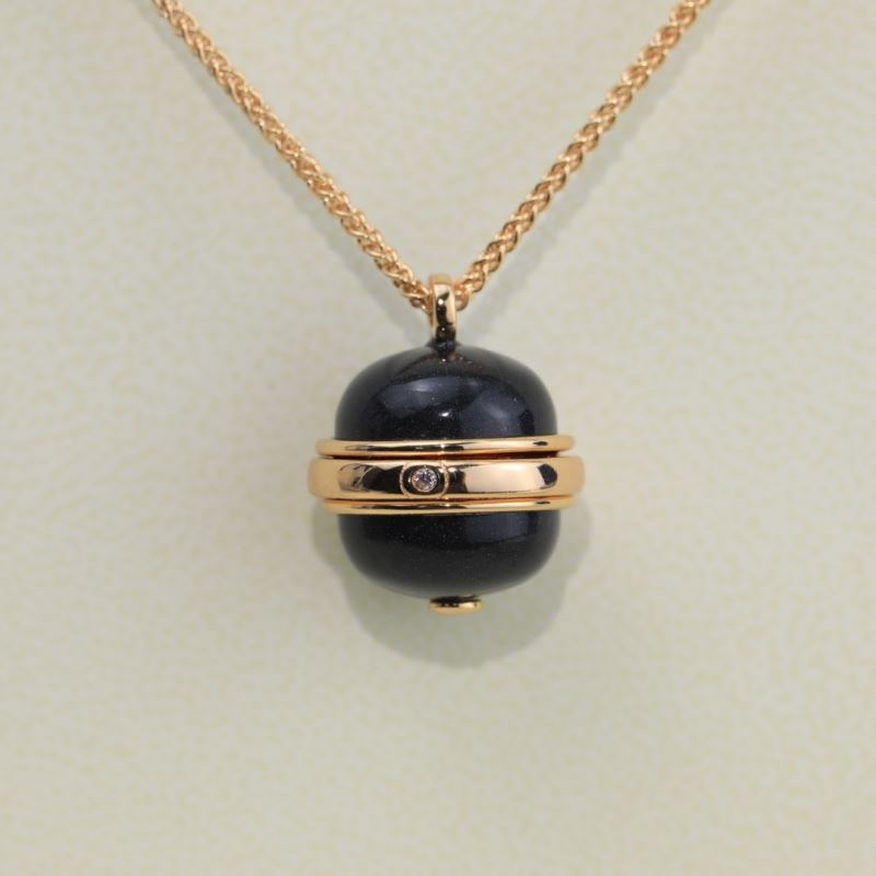 Piaget Necklaces